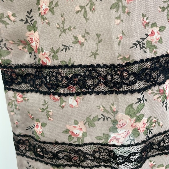 NWOT • Pink Floral Skirt - Picture 6 of 11